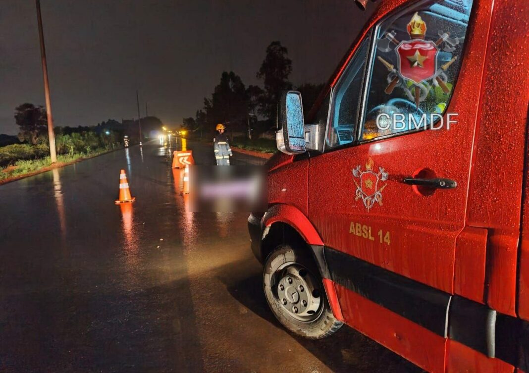 Motociclista morre após colisão no Gama