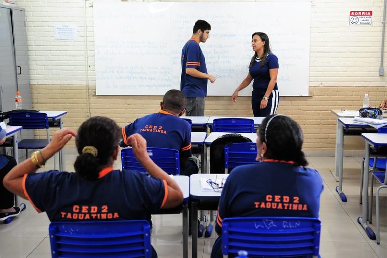 DF tem segundo melhor índice de alfabetização do país, segundo IBGE