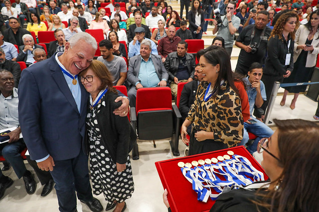 07/08/2024 - GDF reconhece 340 líderes comunitários com medalha